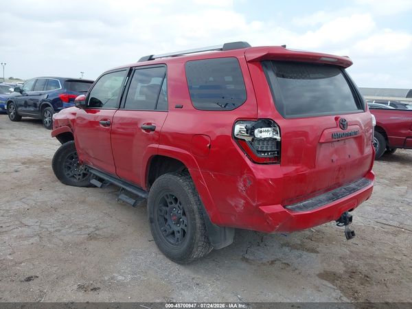 2023 TOYOTA 4RUNNER SR5