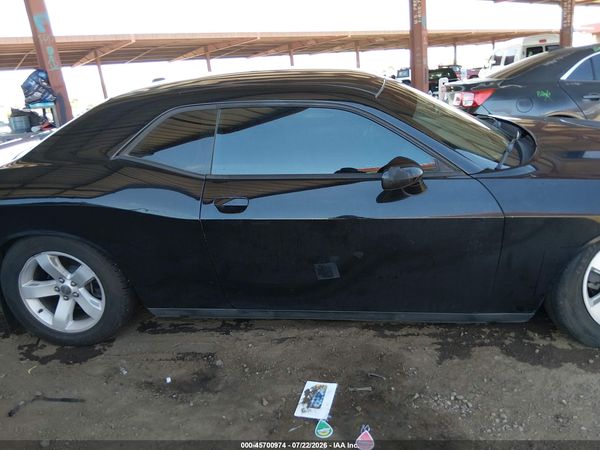 2013 DODGE CHALLENGER SXT