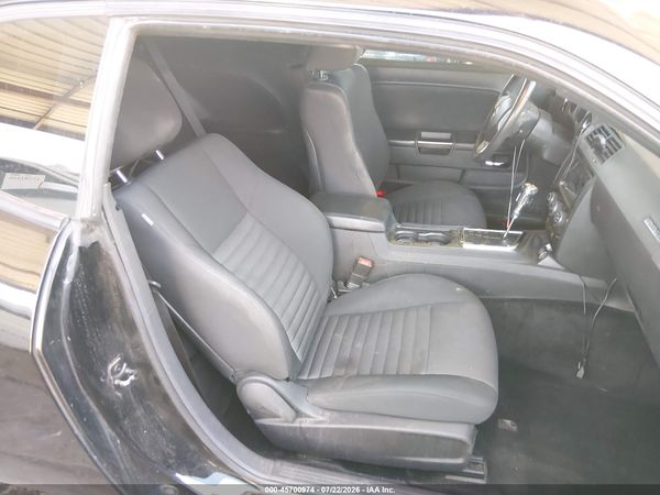 2013 DODGE CHALLENGER SXT