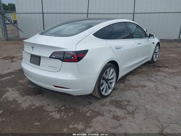 2020 TESLA MODEL 3