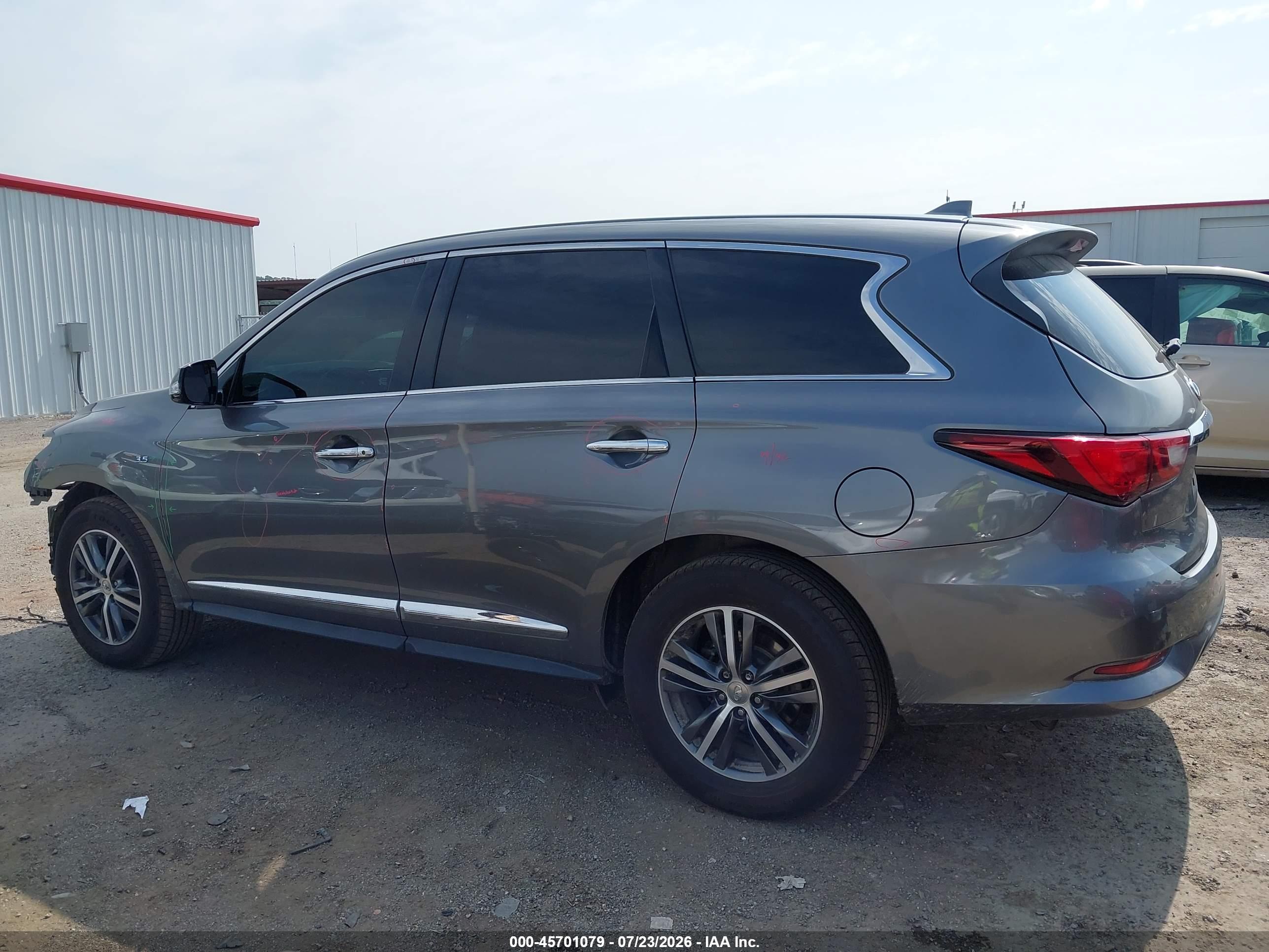 2020 INFINITI QX60 PURE