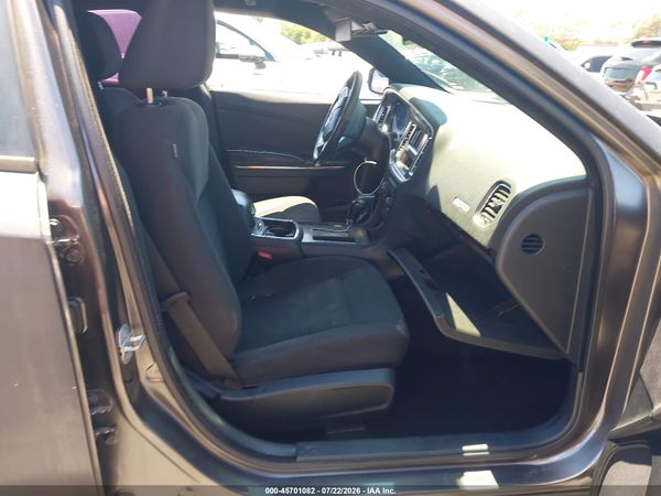2014 DODGE CHARGER SE