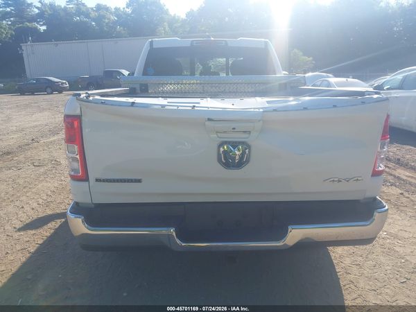 2021 RAM 1500 BIG HORN  4X4 6'4 BOX