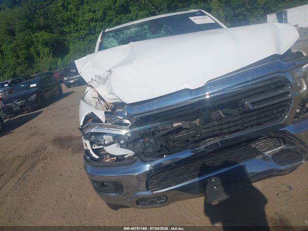 2021 RAM 1500 BIG HORN  4X4 6'4 BOX