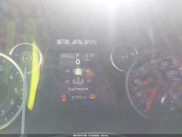 2021 RAM 1500 BIG HORN  4X4 6'4 BOX