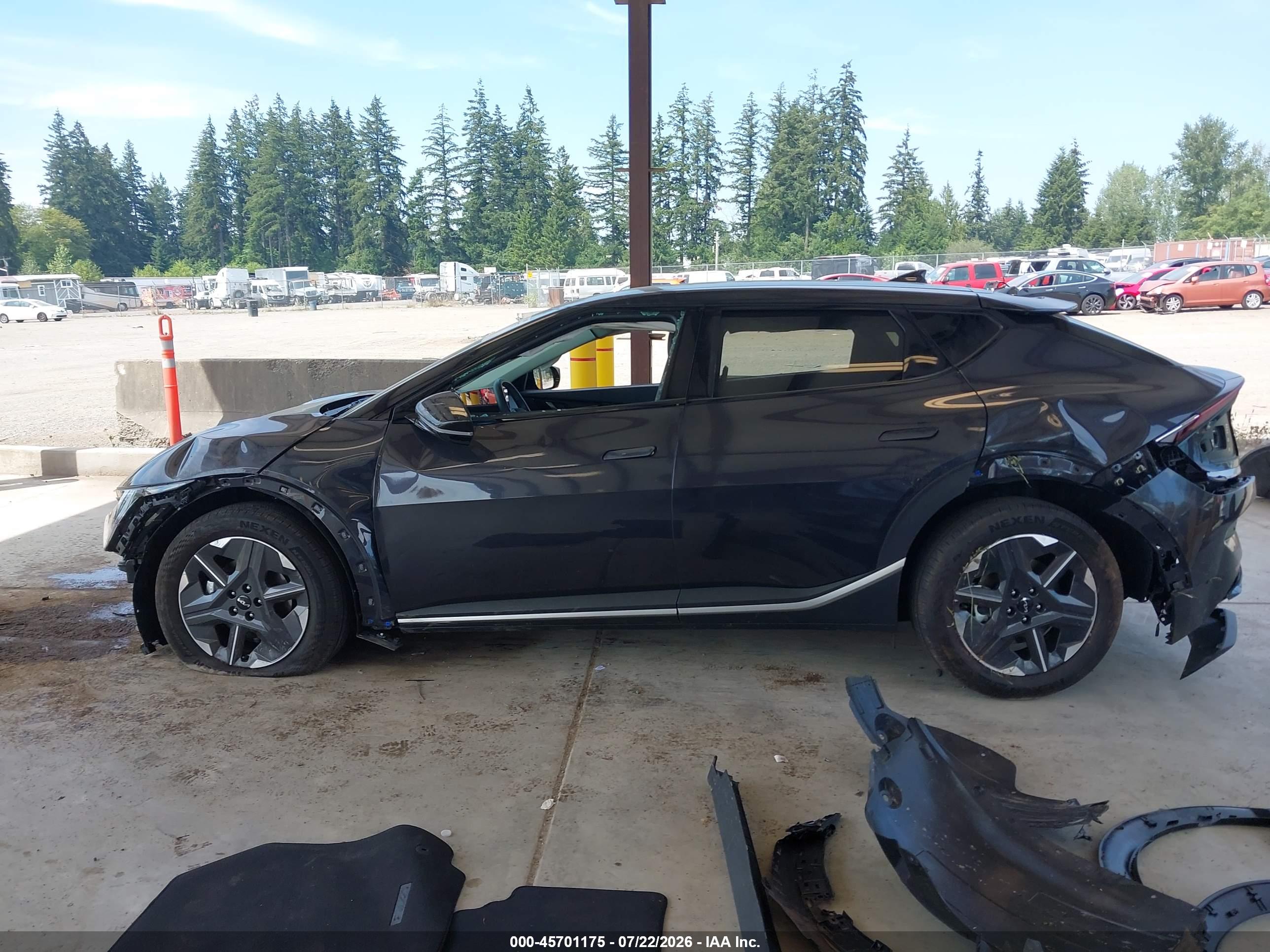2025 KIA EV6 LIGHT RWD