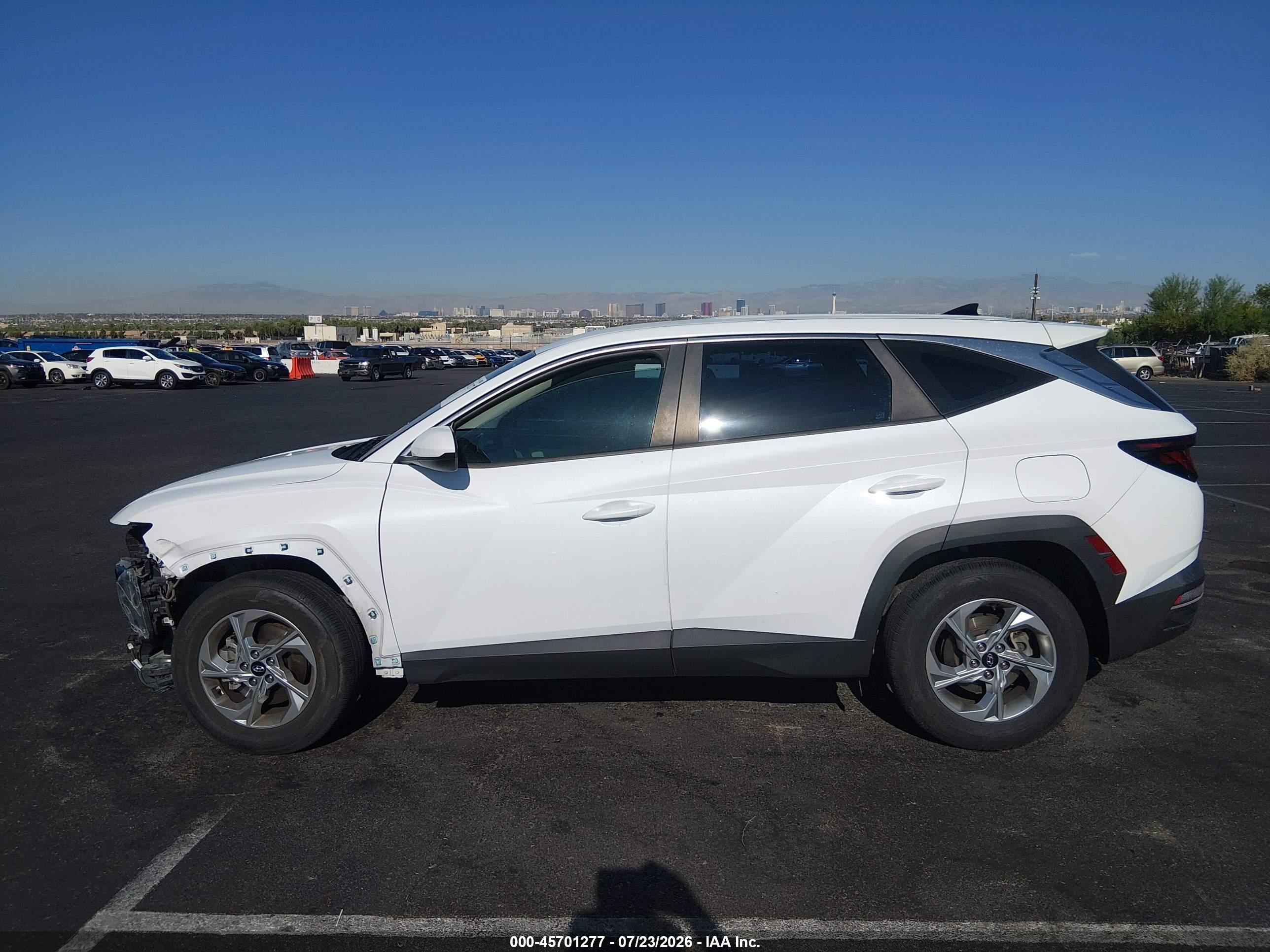 2022 HYUNDAI TUCSON SE