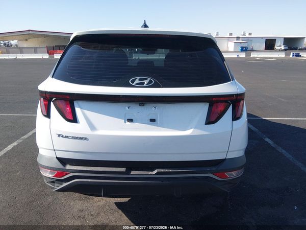 2022 HYUNDAI TUCSON SE