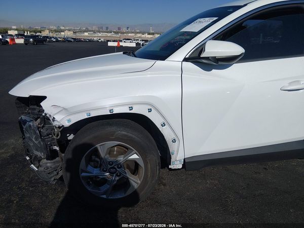 2022 HYUNDAI TUCSON SE