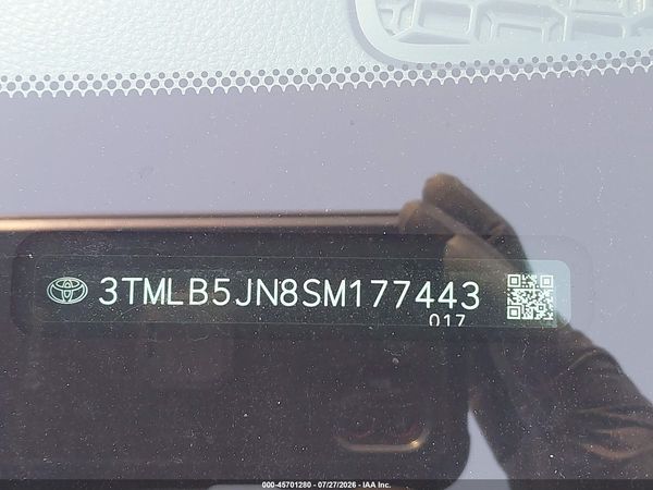 2025 TOYOTA TACOMA SR5