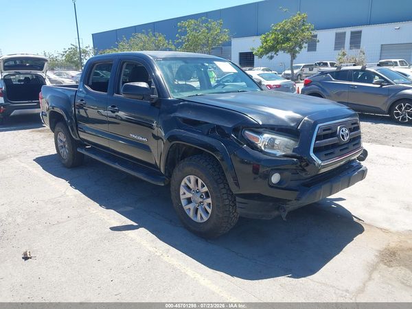 2017 TOYOTA TACOMA SR5