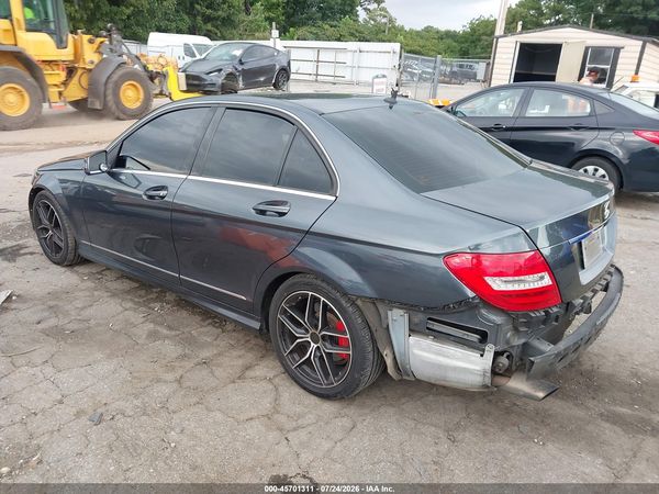 2014 MERCEDES-BENZ C 250 SPORT