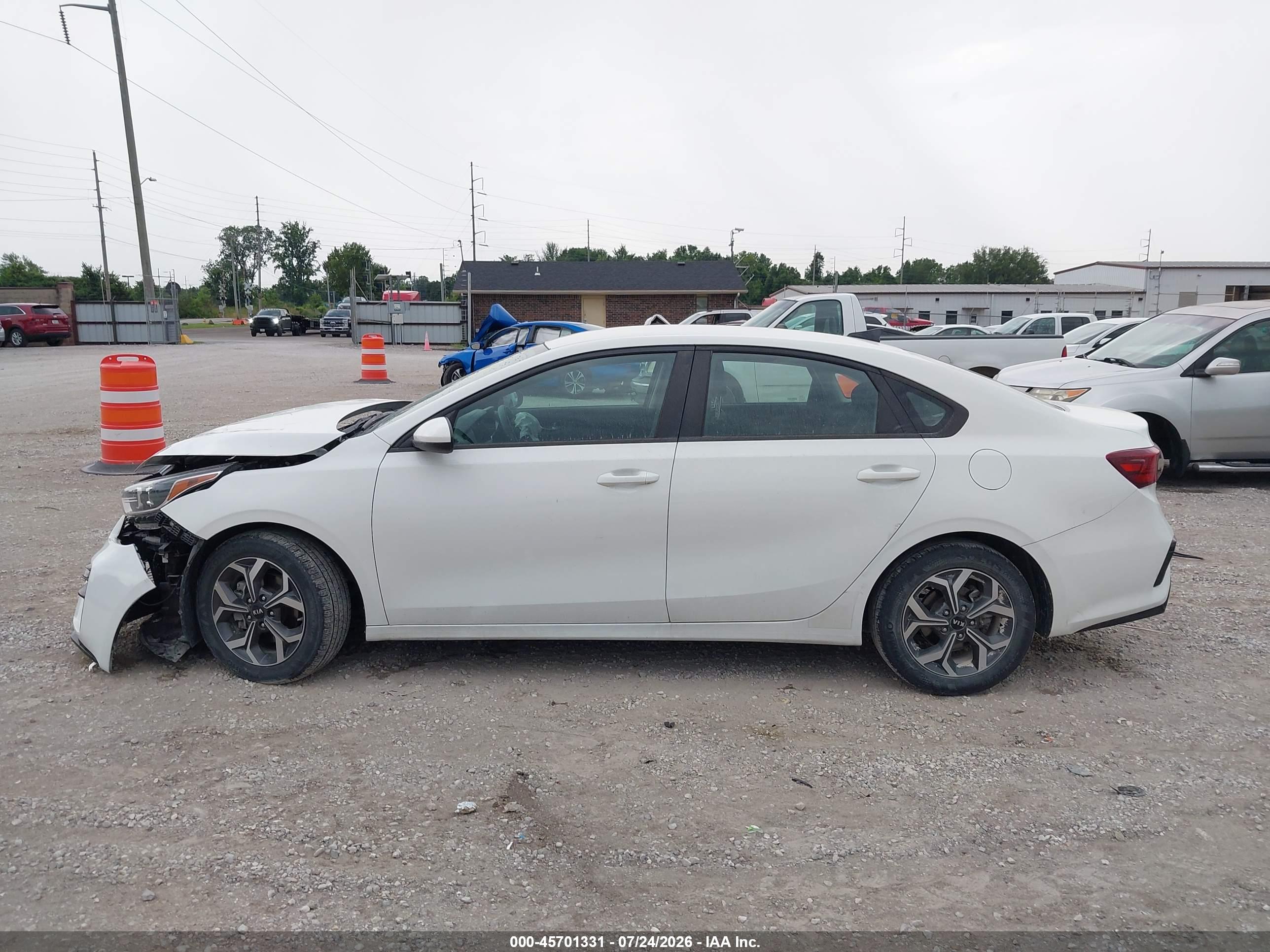 2021 KIA FORTE LXS