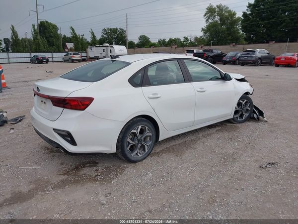 2021 KIA FORTE LXS