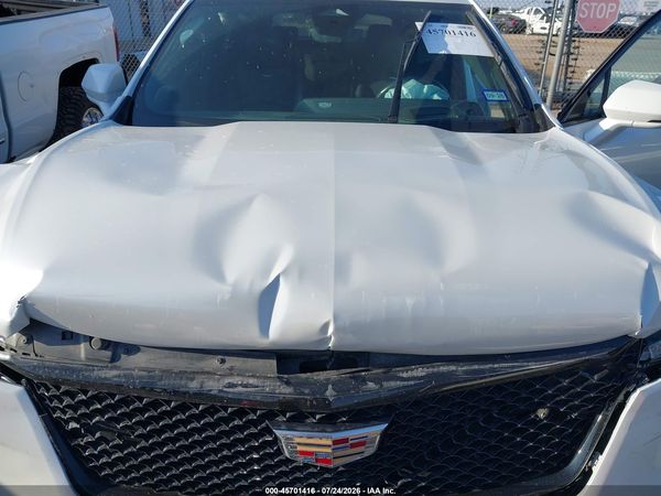 2024 CADILLAC XT4 AWD SPORT
