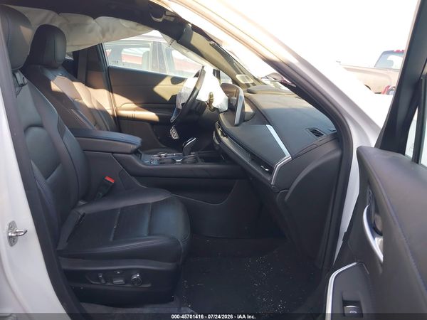 2024 CADILLAC XT4 AWD SPORT