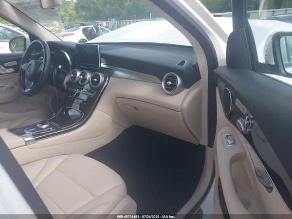 2019 MERCEDES-BENZ GLC 300 GLC300