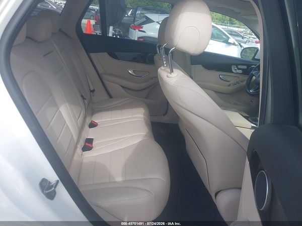2019 MERCEDES-BENZ GLC 300 GLC300