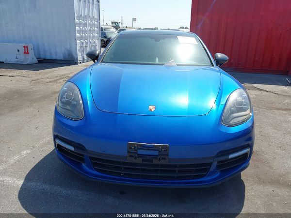 2019 PORSCHE PANAMERA 4