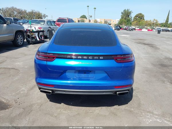 2019 PORSCHE PANAMERA 4