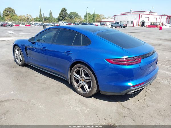 2019 PORSCHE PANAMERA 4