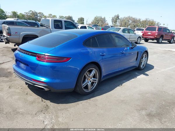2019 PORSCHE PANAMERA 4