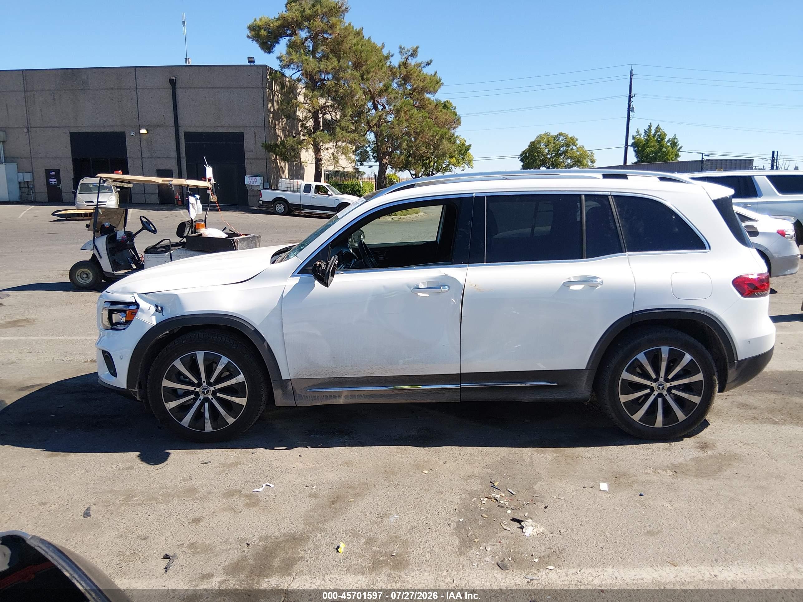 2023 MERCEDES-BENZ GLB 250 GLB250