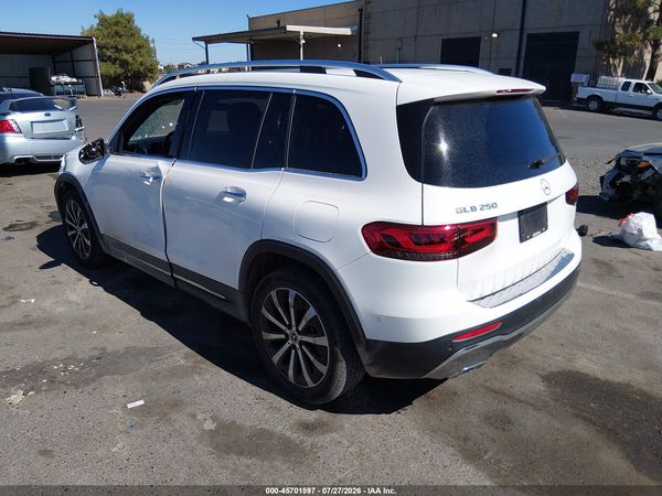 2023 MERCEDES-BENZ GLB 250 GLB250