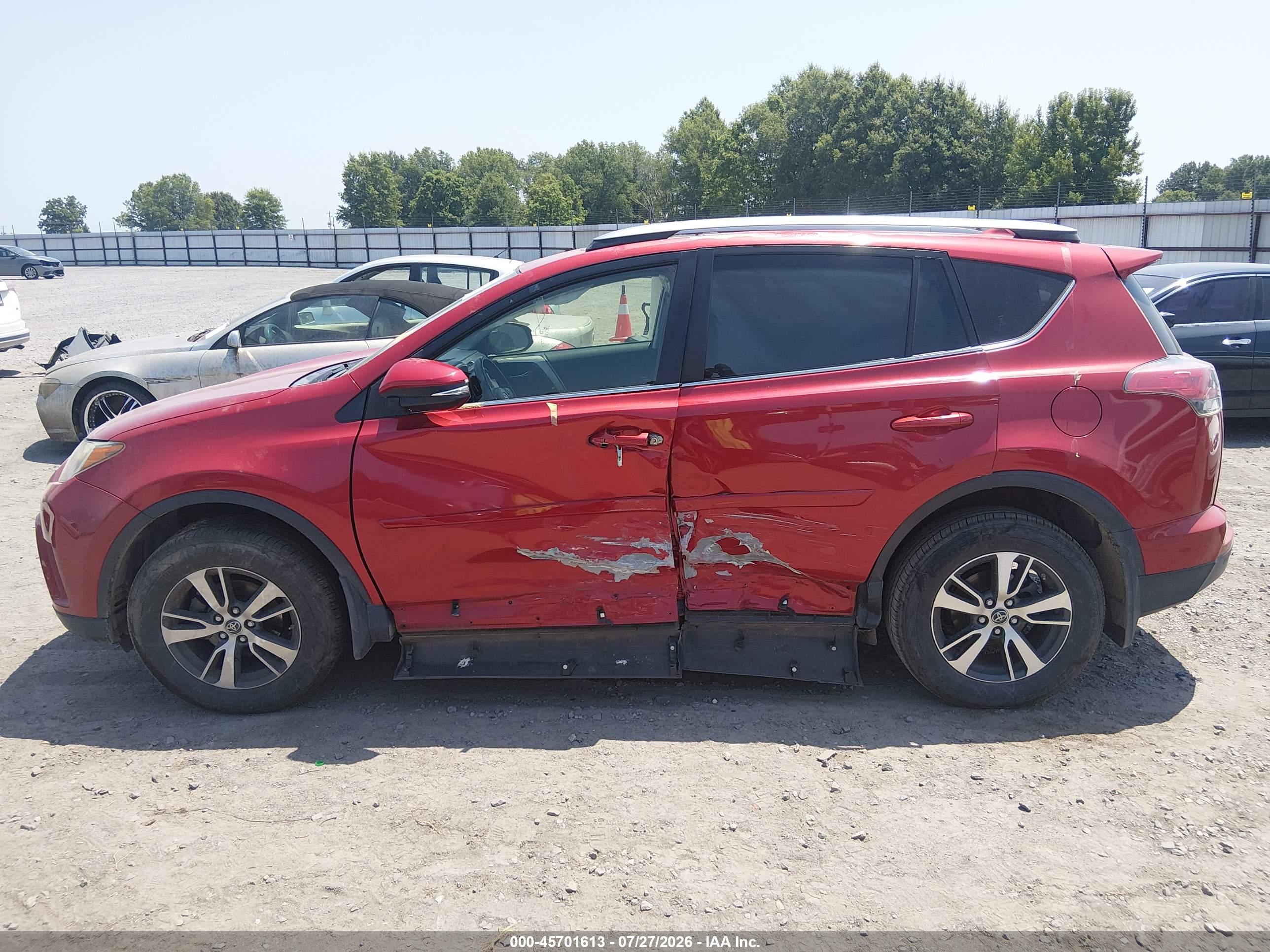 2017 TOYOTA RAV4 XLE
