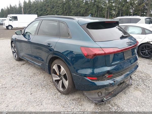 2022 AUDI E-TRON PREMIUM PLUS QUATTRO