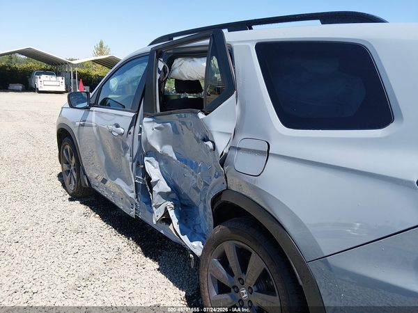 2025 HONDA PILOT SPORT