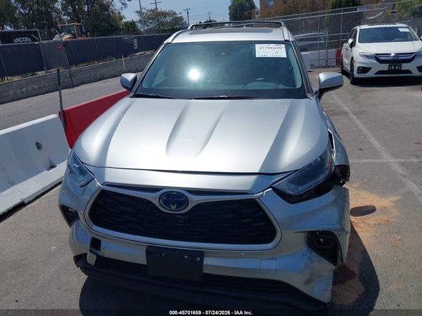2023 TOYOTA HIGHLANDER HYBRID XLE