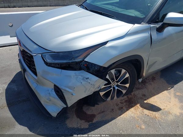 2023 TOYOTA HIGHLANDER HYBRID XLE