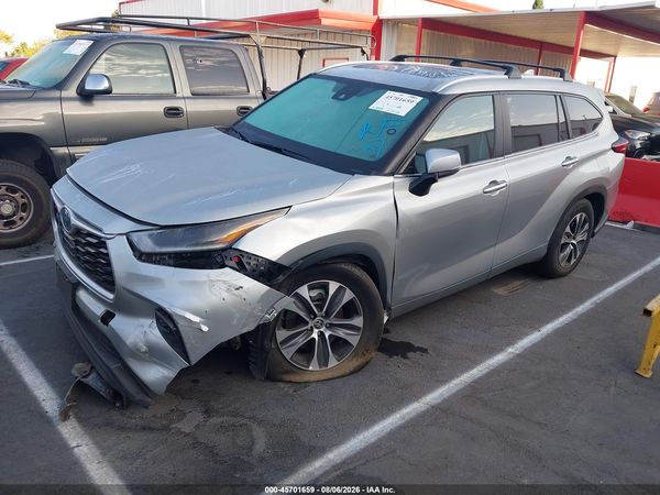 2023 TOYOTA HIGHLANDER HYBRID XLE