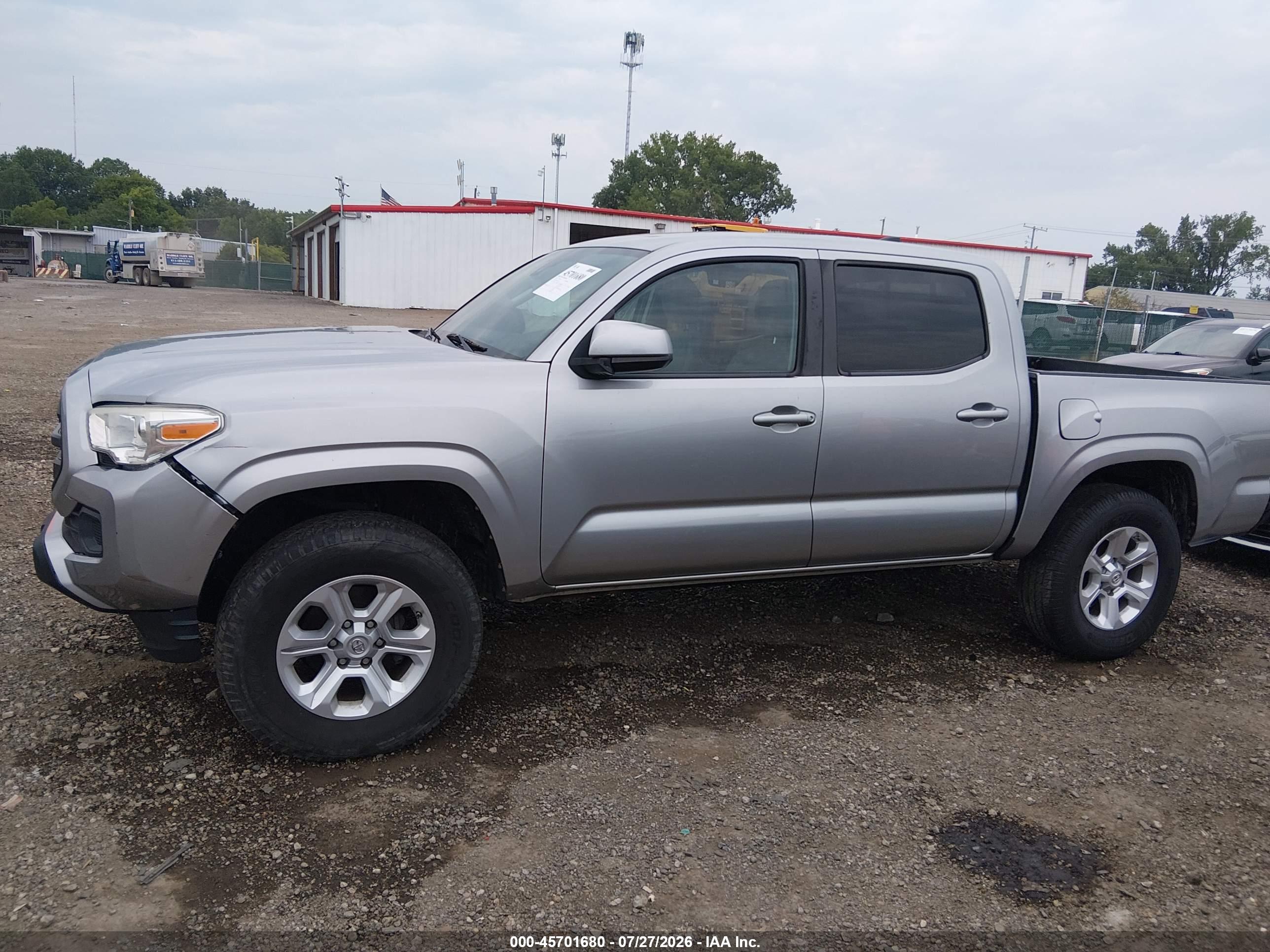 2019 TOYOTA TACOMA SR