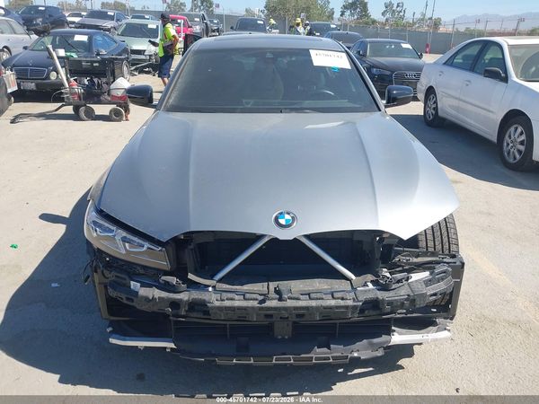 2025 BMW 330I
