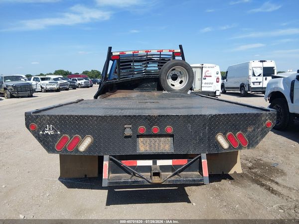 2022 RAM 5500 CHASSIS TRADESMAN/SLT