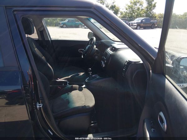 2017 KIA SOUL Base