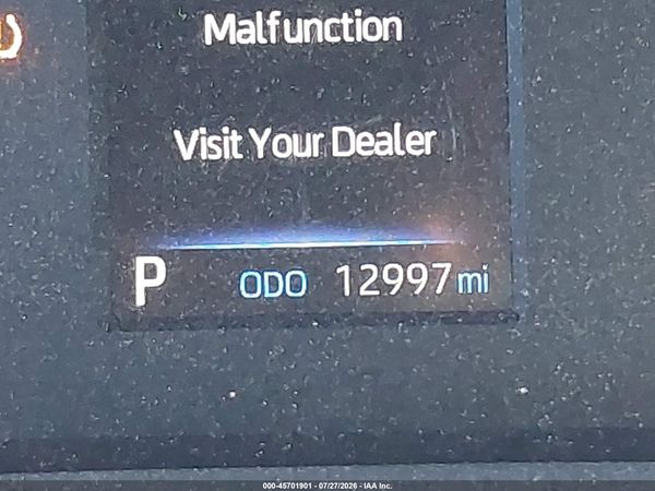 2026 TOYOTA TUNDRA SR DOUBLE CAB 8.1' BED