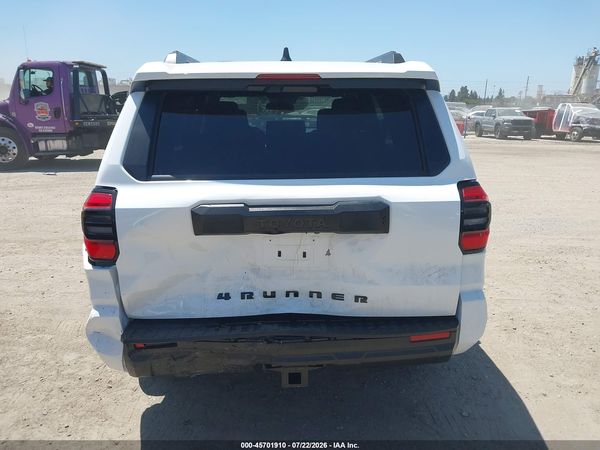 2026 TOYOTA 4RUNNER SR5