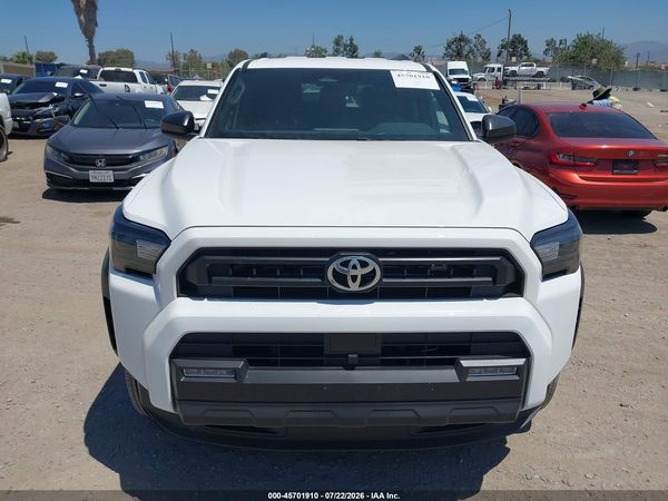 2026 TOYOTA 4RUNNER SR5