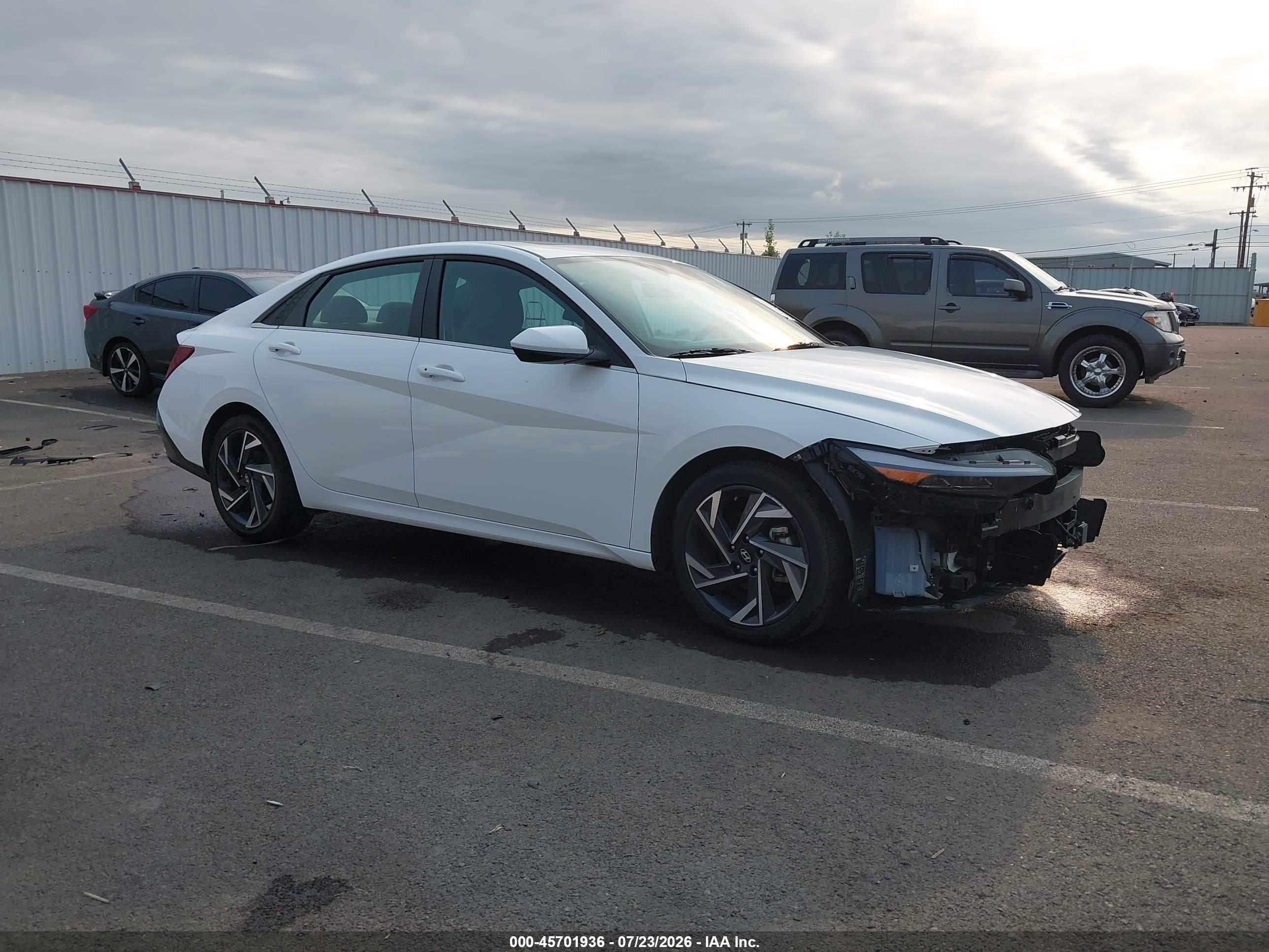 2025 HYUNDAI ELANTRA SEL Convenience