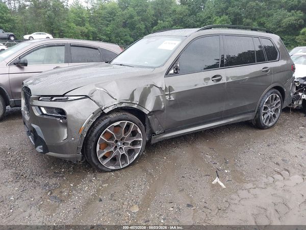 2023 BMW X7 M60I
