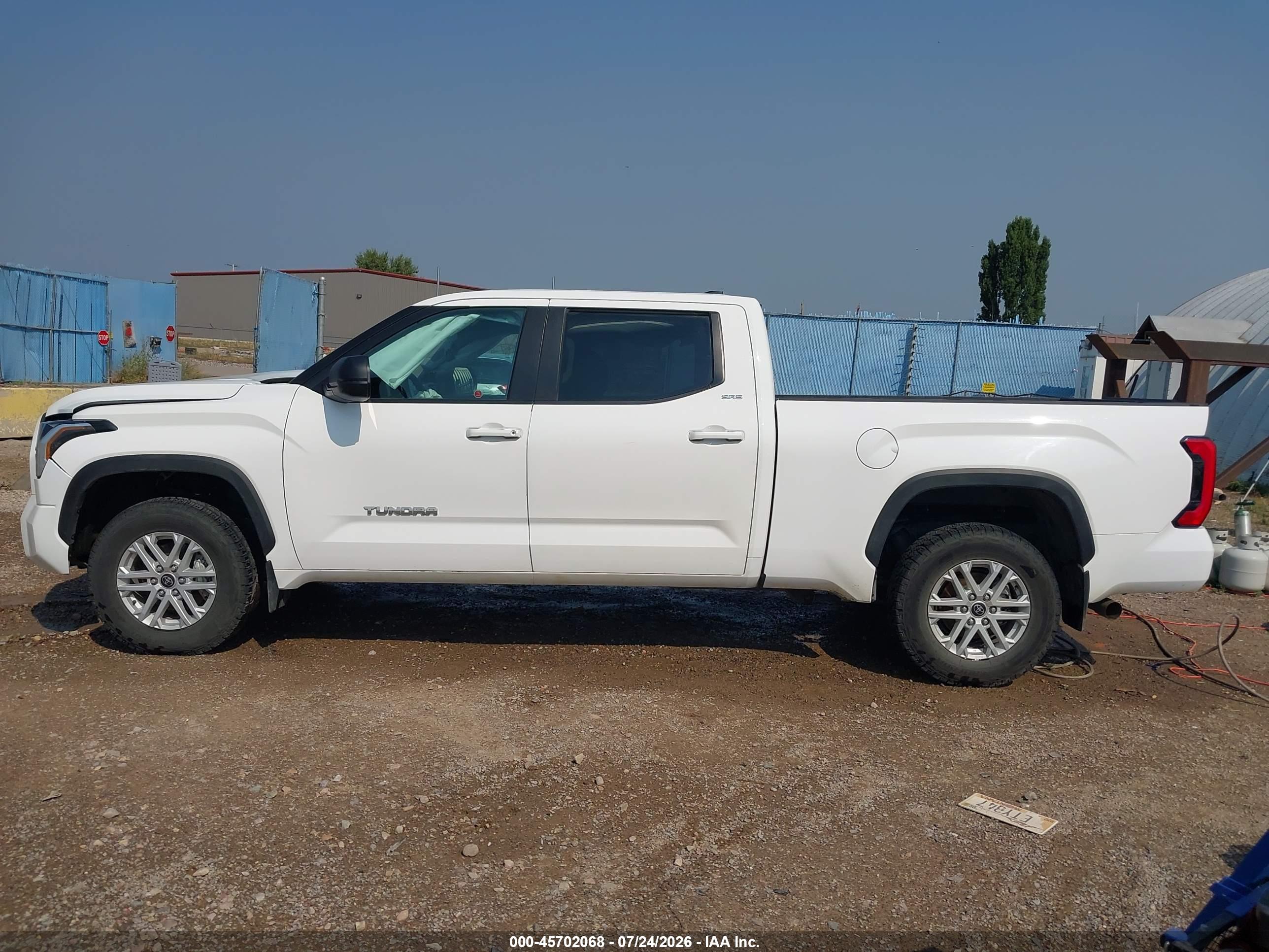 2024 TOYOTA TUNDRA SR5 4X4