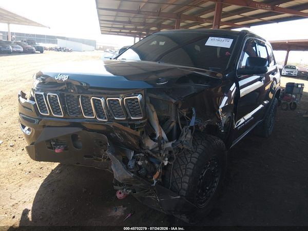 2017 JEEP GRAND CHEROKEE LAREDO