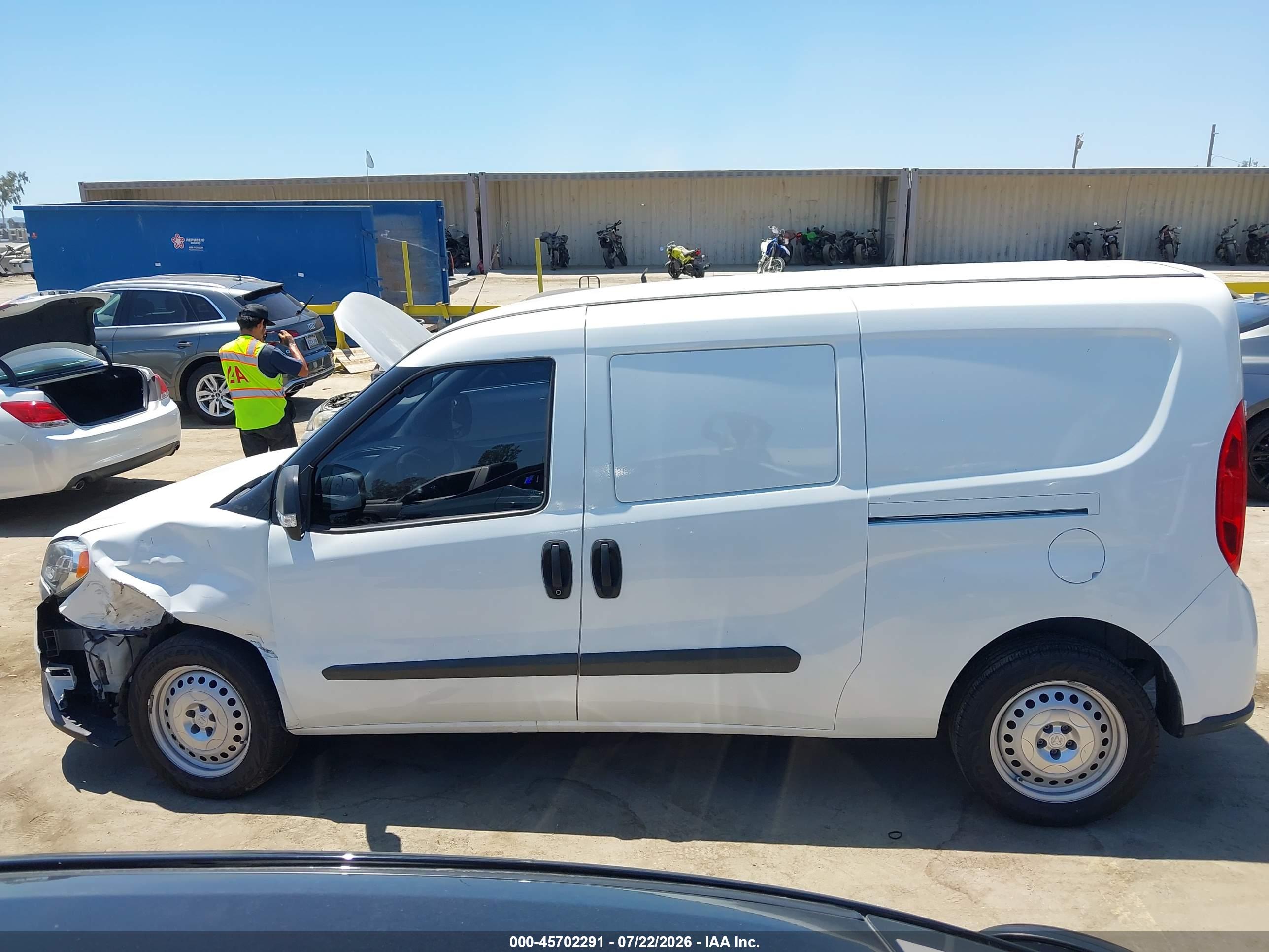 2022 RAM PROMASTER CITY CARGO VAN