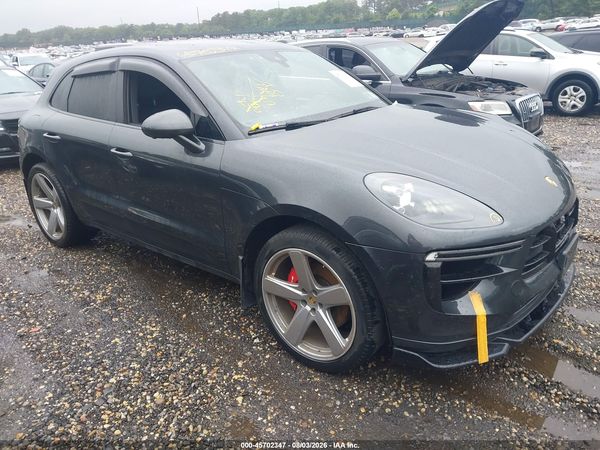 2019 PORSCHE MACAN S