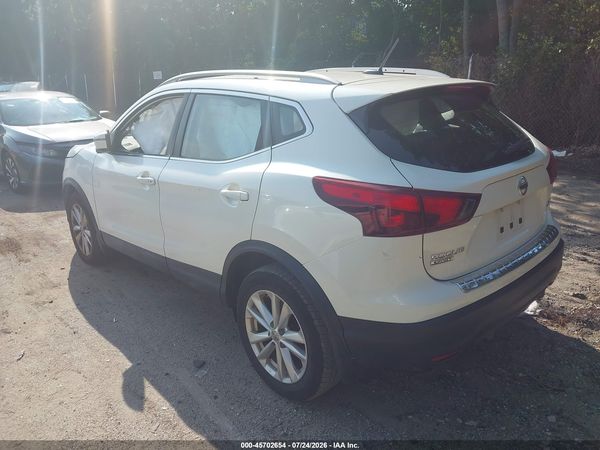 2018 NISSAN ROGUE SPORT SV — I3