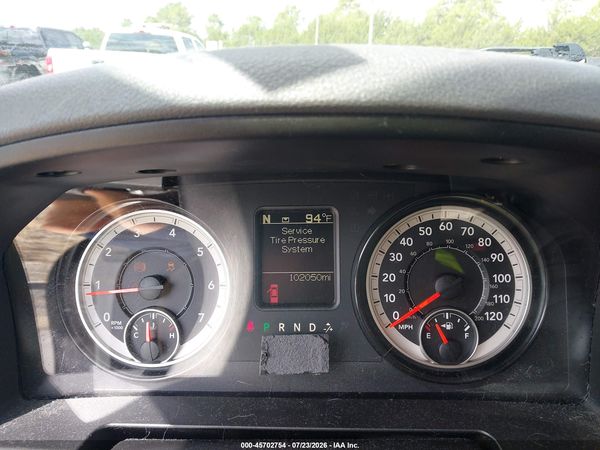 2020 RAM 1500 CLASSIC SLT  4X2 6'4 BOX