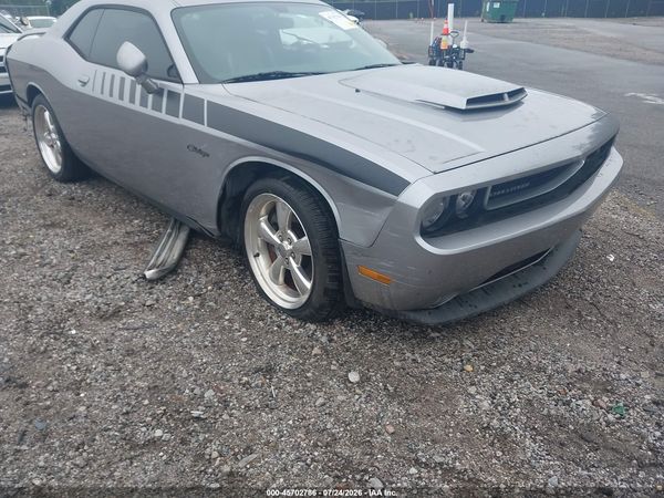 2013 DODGE CHALLENGER R/T